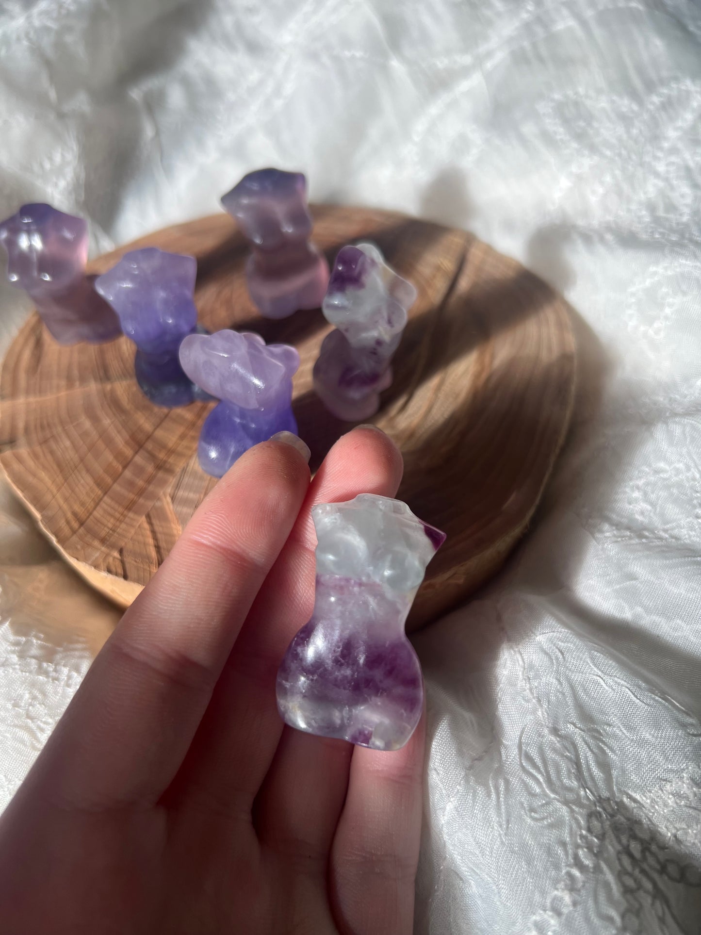 mini fluorite goddess body carvings