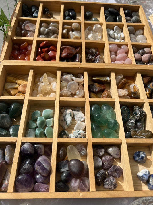 Intuitively chosen tumble stone pick and mix