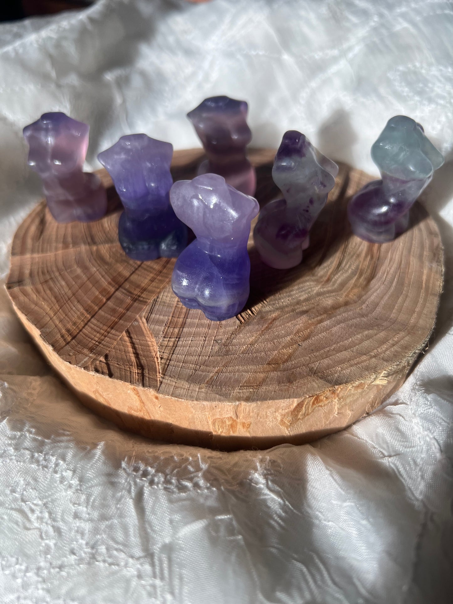 mini fluorite goddess body carvings