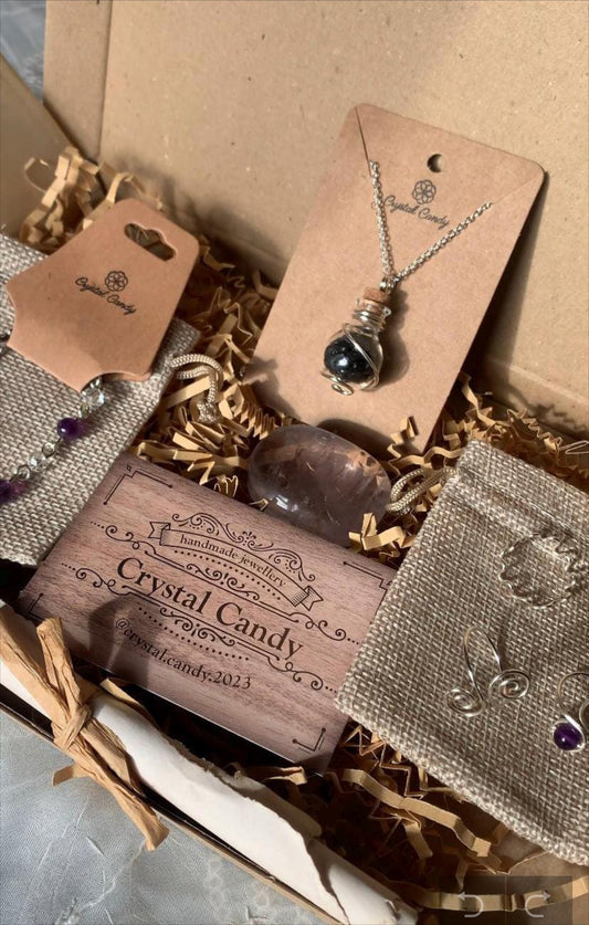 intuitively chosen Witchy Jewellery Mystery box -gold and silver