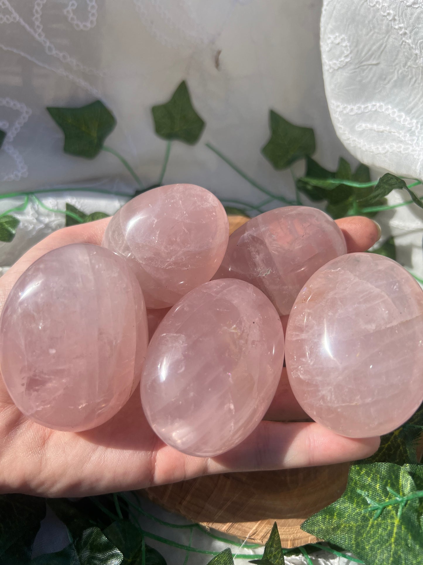 rose quartz palm stone/pebbles